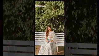 💚💚💚 #apurvavrupa #dressup #trending #trendingshorts #ootd #styling #makeup