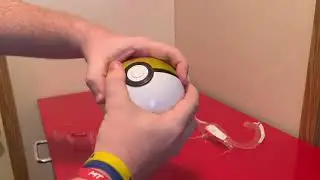Pok&eacute;mon Level Ball Tin OPENING