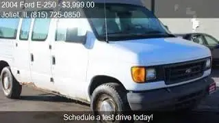 2004 Ford E-250 HANDICAP WHEEL CHAIR VAN W / HYDRAULIC LIFT