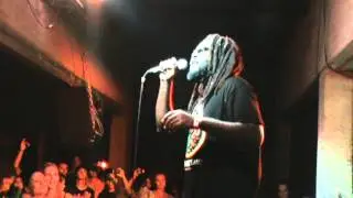 Chezidek supported by Afro-soul Sound - Bun di ganja