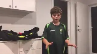 What's in my Cricket Kit Bag for the 2016/17 Season!