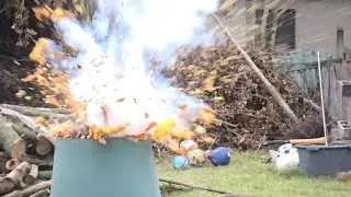 Feuerwehr warnt vor Ungang mit Feuerwerk, Test zeigt massive Sprengkraft durch DumBum