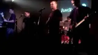 PussyMagnet: Almasz&oacute;sz Live