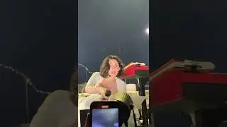 gracie abrams special moment with fans in dublin❤️