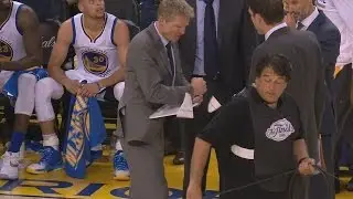 Steve Kerr Smashes Clipboard in Anger | Cavaliers vs Warriors | Game 1 | June 2, 2016 | NBA Finals