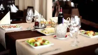 RESTAURANT SKY SPLIT