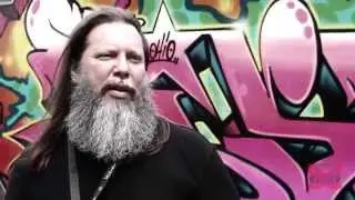 Graffiti Artist RISK on Aerosmith Collab & Street Art Evolution (Rock on the Range 2015)