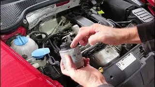 Замена масла и фильтров в двигателе на Volkswagen Beetle 1,2 Фольксваген Битл 2014 года