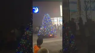 Full parade of lights place d'orleans parade#canada#ontario#floats#lmao#grinch#christmas#celebration