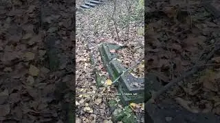 Тёмная история под ногами . #молдова #кишинёв #парк