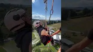 😱Was he ready to freefall drop 43m?! 🫣 #rotorua #funny #newzealand #scad #scadjump #adrenaline