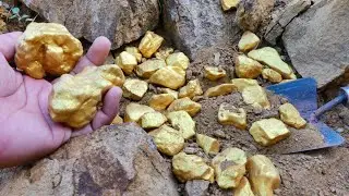 Gold Hunting! Searching for Gold Nuggets at Mountain worth Million $$