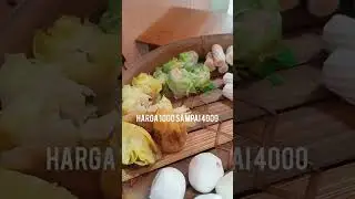 Korean dimsum.sunctiy kota Madiun lantai 2 ada tulisan Korea dimsum