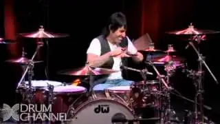 Alex Gonzalez y Marco Minnemann The Police Experience