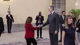 S.M. el Rey recibe en audiencia a la LVI promoción de Administradores Civiles del Estado