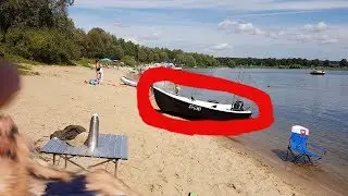 Bootfahren und Baden auf einer 