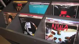 Multimedia Music i Dallas Records - Prodavnica u U&scaron;ću