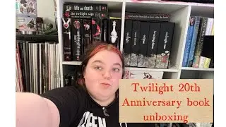 Twilight 20th Anniversary book unboxing 