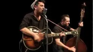 The Capitols - Race with the devil
