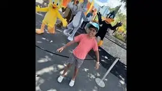 Ishan with Tom & Jerry at Movie World