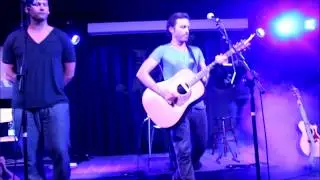 Jason and Rob singing Carry On My Wayward Son at Jailbreak -- JIB 2014 -- Monday