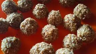 Viral Sakat chaturthi wale til k laddu and kumauni sakkar pare