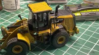 Weathered!!! Diecast Masters 1/64 CAT 950M loader