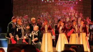 Akunq azgagrakan hamuyt - Hanina, Hayro, Doni, Qochari, Yarxushta