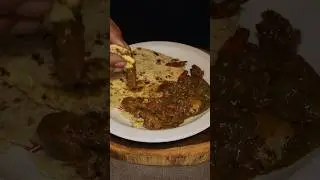KOCHCHI BLACK PORK CURRY with COCONUT ROTI  #cooking #food#short #shortvideo #srilanka #italy