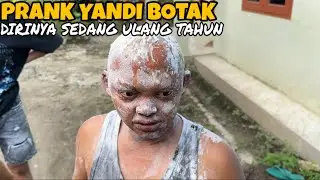 Ternyata Tuyul Botak Di Lahirkan!