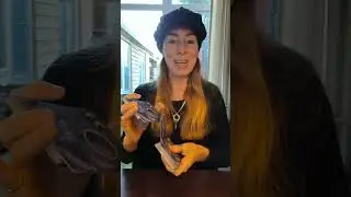 Iemand wil wraak nemen, maar het universum beschermt je; stuur ze liefde van veilige afstand #tarot 
