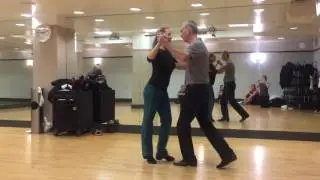 Learn Argentine Tango Dancing- Turning the Salida