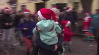 Santa run gets into festive spirit in Germany