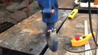 APAREJO KOMMBERG ELECTRICO A CADENA 2 TN DE CARGA MAX. 6 MTS DE ELEV. A CTROL REMOTO