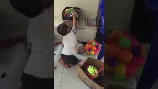 AKSI SHAQUELLE BEBERES MAINAN VERSI YOUTUBER CILIK 🤪 di bantuin kakak @Yas Min
