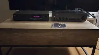 NAD 5425 compact disc player with factory remote(For sale in UK)
