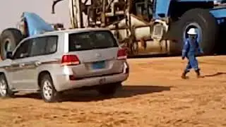 لا تفوتك: أقوى لقطات الحفار والمعدات في الموقع الجديد في صحراء اليمن @MohammedAli-DrlgHSE
