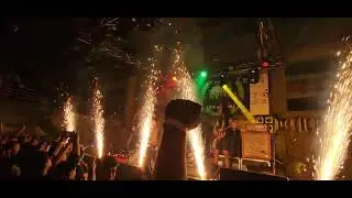 K Pais Nepali Kera - The Shadows 'Nepal' live in Chitwan.