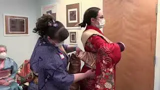 Educational Content!  Speed Dressing a Customer on Kimono Day