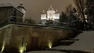 Noaptea Sfânta de Ajun - Colind tradițional - Mănăstirea Radu Vodă