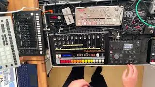 Dirty Acid jam with Yocto 808 and Cyclone TT-303