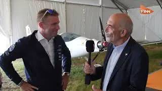 Reaching the stratosphere using solar-powered flight