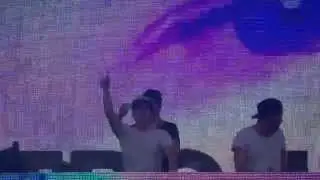 Arno Cost & Norman Doray playing 