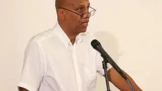 Bowing to Chamber of Commerce, P.M. Agrees to Sign U.N. Anti-Corruption Convention