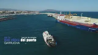 05. POR LA MAR CHICA DEL PUERTO. GARRUCHA. Barcos de arrastre
