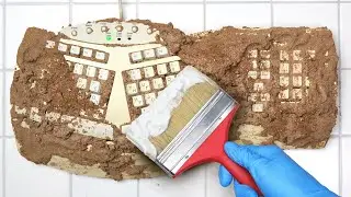 Satisfying Retro Keyboard Cleaning. ASMR Relax