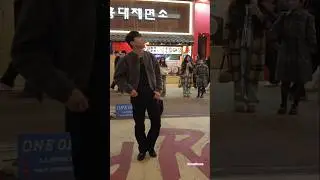 (2) 《Don'WannaCry😎#울고싶지않아》 HaRang🥰#하랑@OneOf#원오브 HongDae#홍대 Busking#버스킹 SnowHorse#눈말 20260208