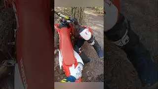 girl's first time on dirt bike 😭