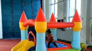 indoor inflatable bounce house for kids