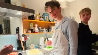 Helg v 14